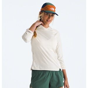 The North Face women’s Sunriser lightweight hoodie